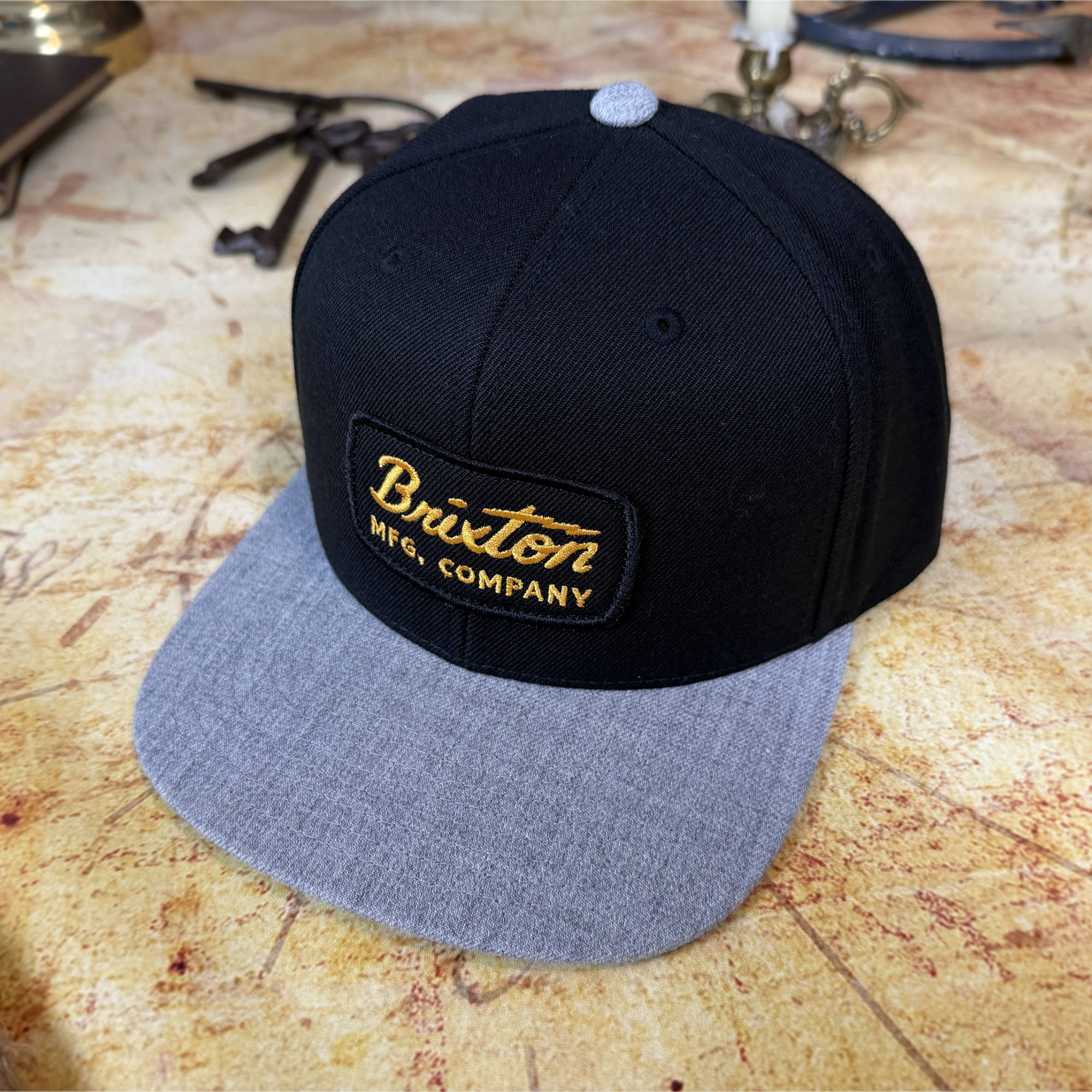 Brixton Jolt Snapback Hat | Black / Heather Grey