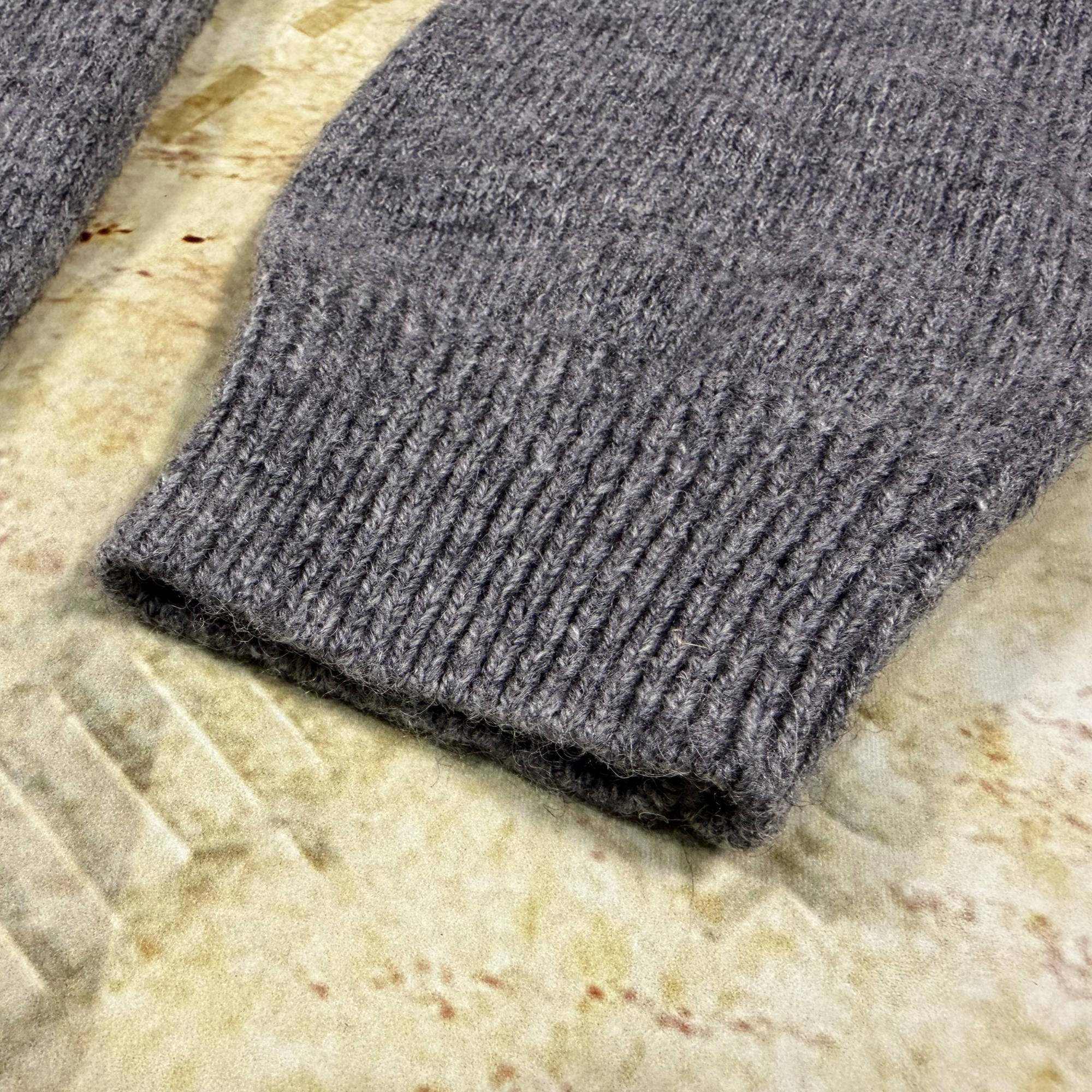 Pendleton Shetland Collection Wool Crewneck Sweater - Men's Large - Light Grey Heather