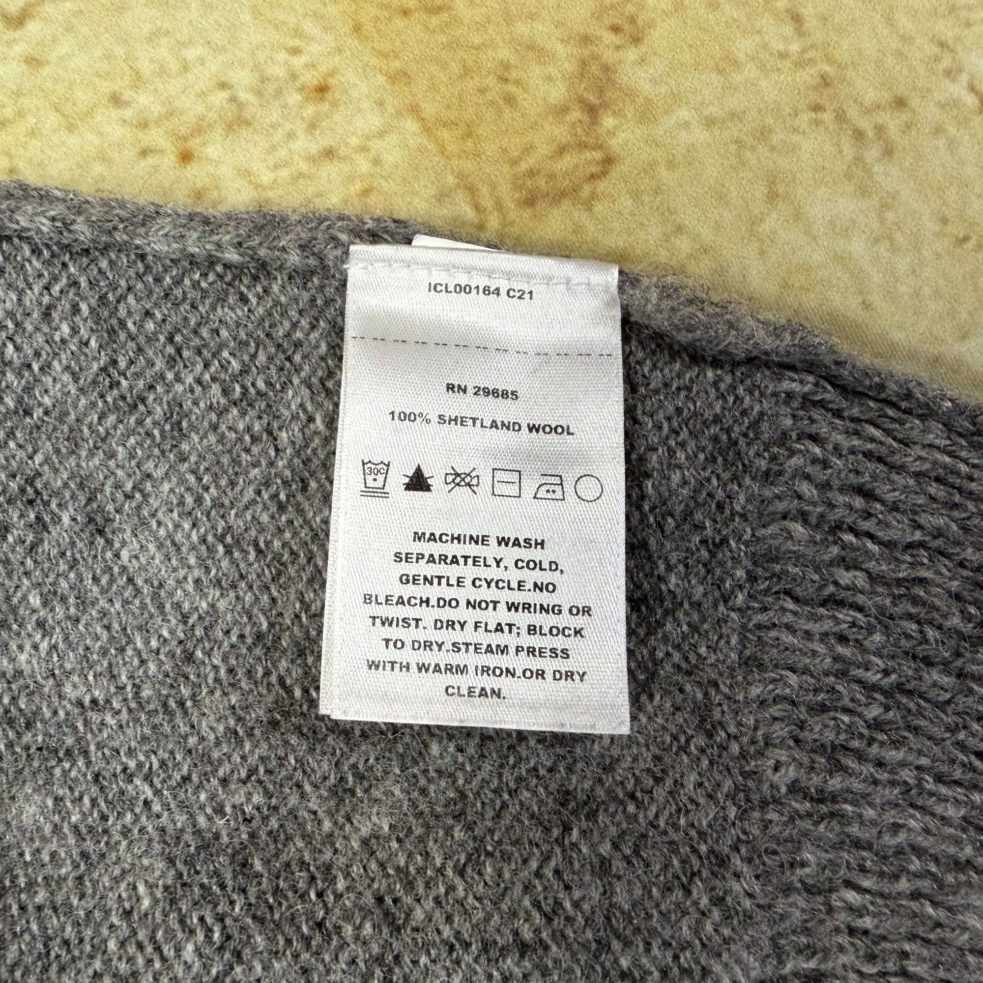 Pendleton Shetland Collection Wool Crewneck Sweater - Men's Large - Light Grey Heather