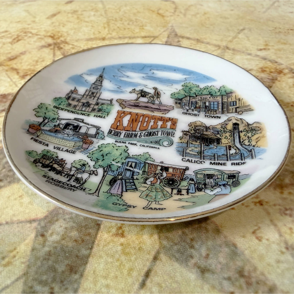Knott's Berry Farm Souvenir Dish | Vintage Ghost Town Scenes