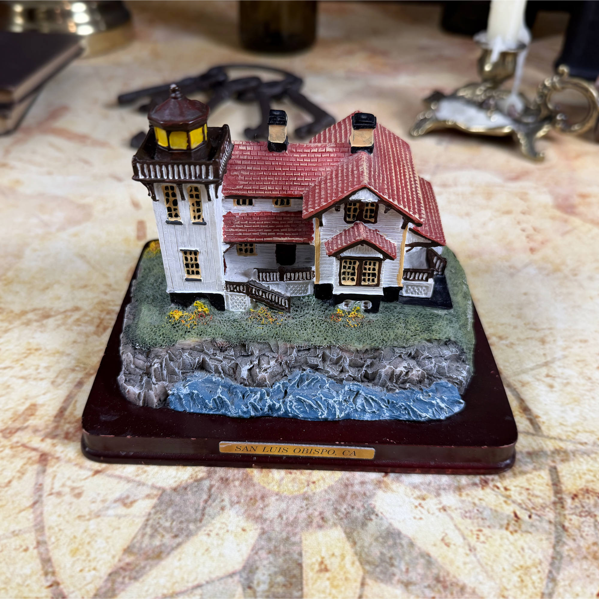 Oneida Studios San Luis Obispo Lighthouse Point Collection Figurine 1998