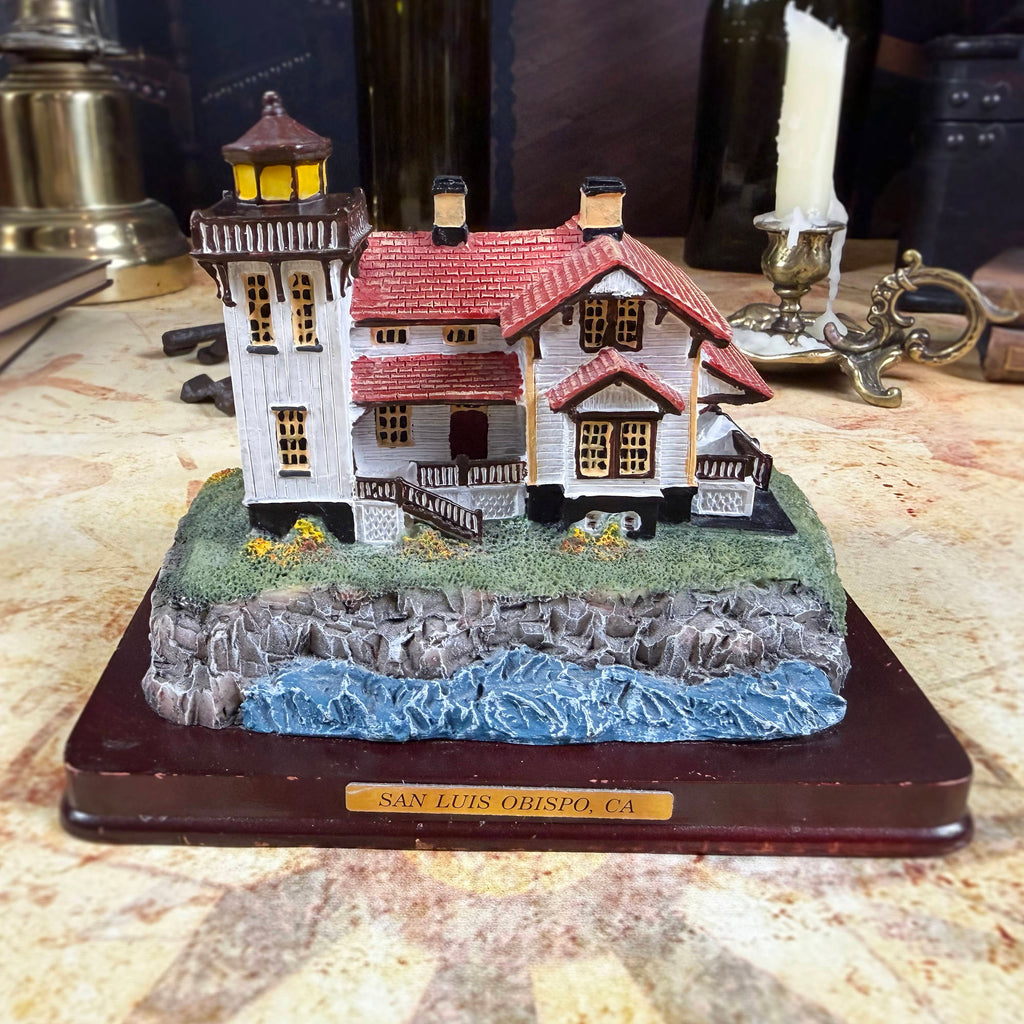 Oneida Studios San Luis Obispo Lighthouse Point Collection Figurine 1998