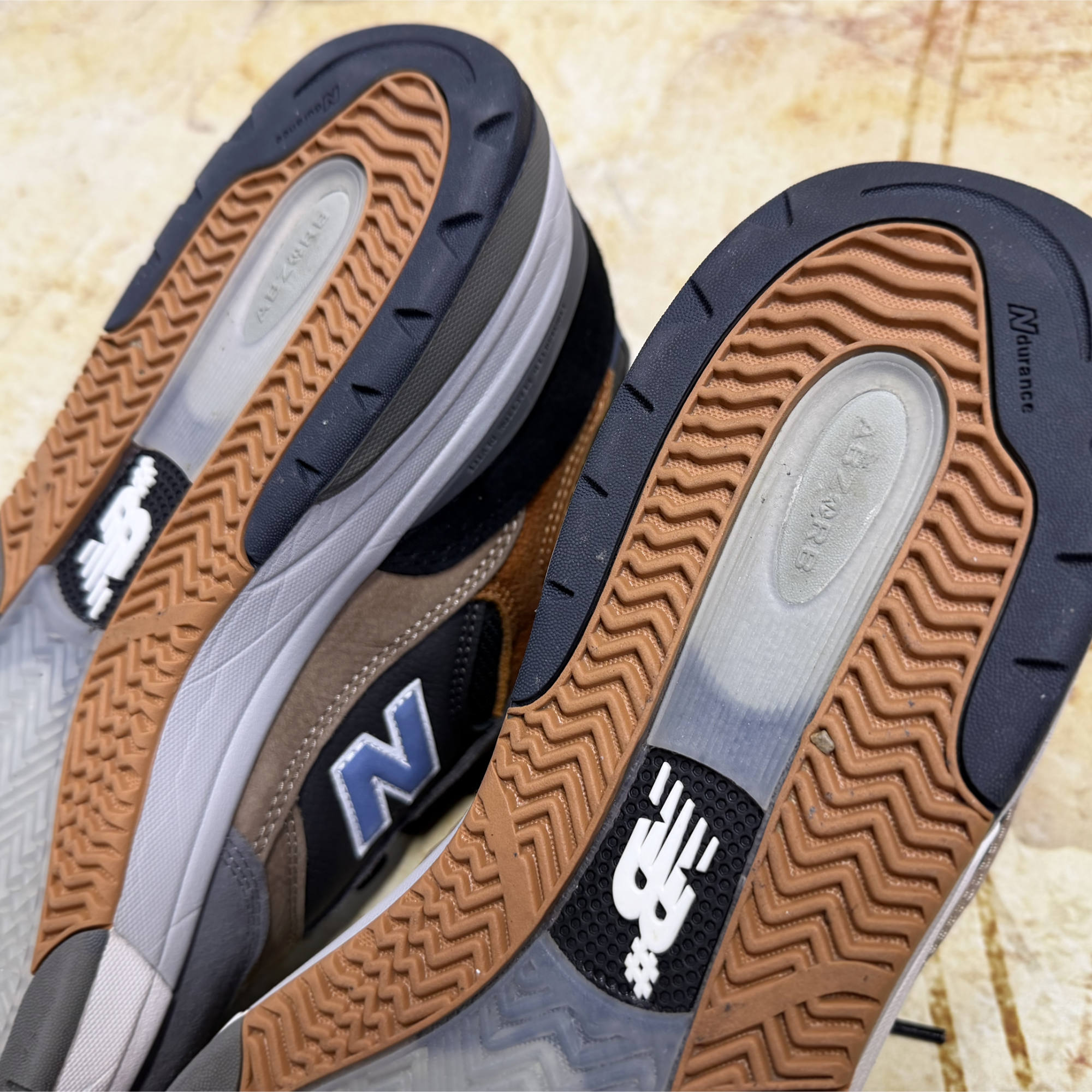 New Balance Numeric 933 Andrew Reynolds Signature Skateboard Shoes - Men's 12.5 D