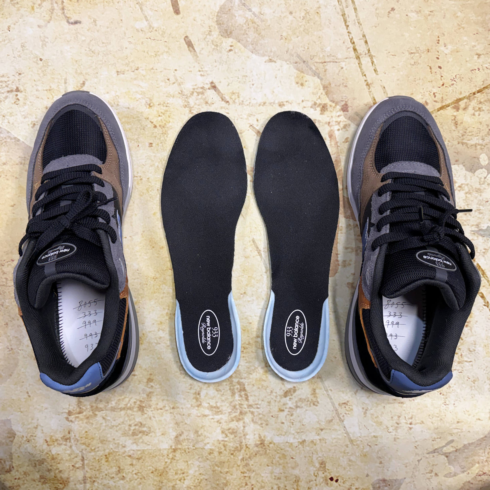 New Balance Numeric 933 Andrew Reynolds Signature Skateboard Shoes - Men's 12.5 D