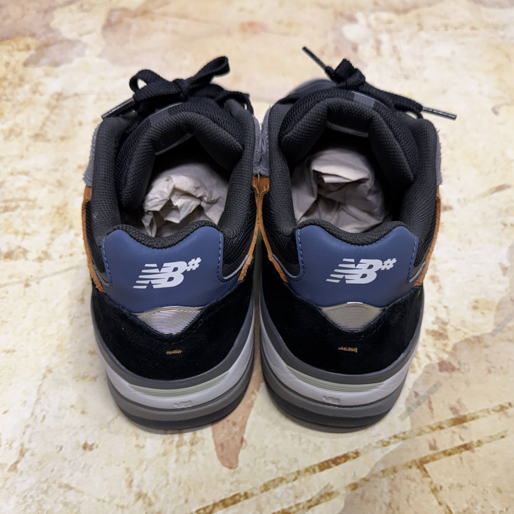 New Balance Numeric 933 Andrew Reynolds Signature Skateboard Shoes - Men's 12.5 D