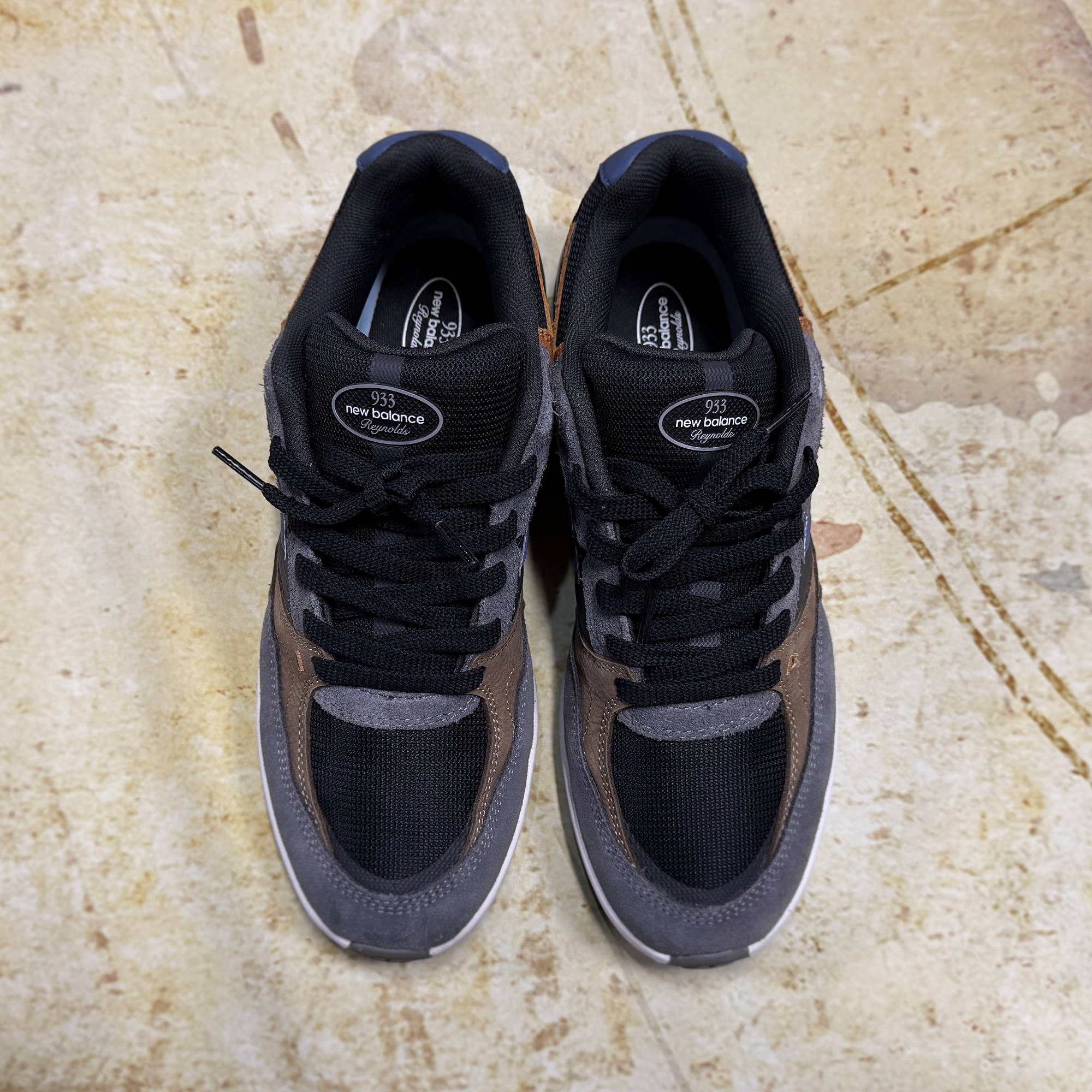 New Balance Numeric 933 Andrew Reynolds Signature Skateboard Shoes - Men's 12.5 D