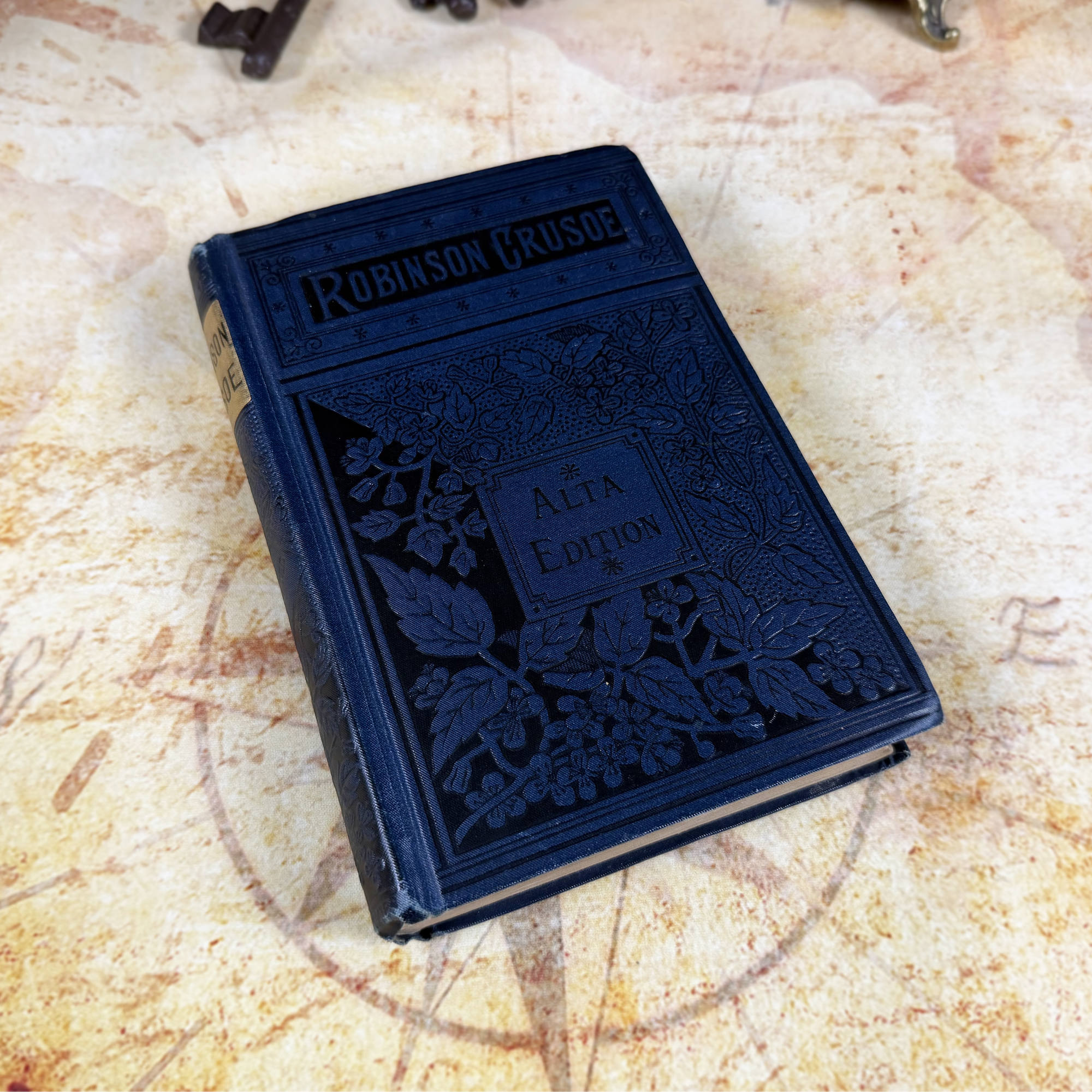 Antique Robinson Crusoe Alta Edition Hardcover Book | Porter & Coates | Victorian c. 1881-1895